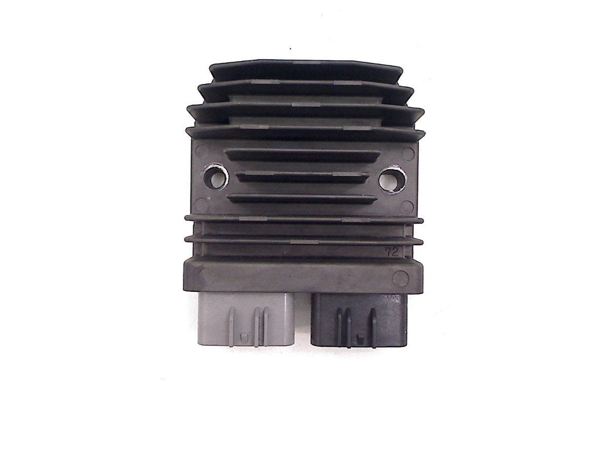 REGULATEUR DE TENSION Yamaha, Motos, Pièces | Yamaha, Yamaha Motor Europe N.V., Utilisé, Customersupport@yamaha-motor.co.uk, Koolhovenlaan 101
1119 NC  Schiphol-Rijk, NL