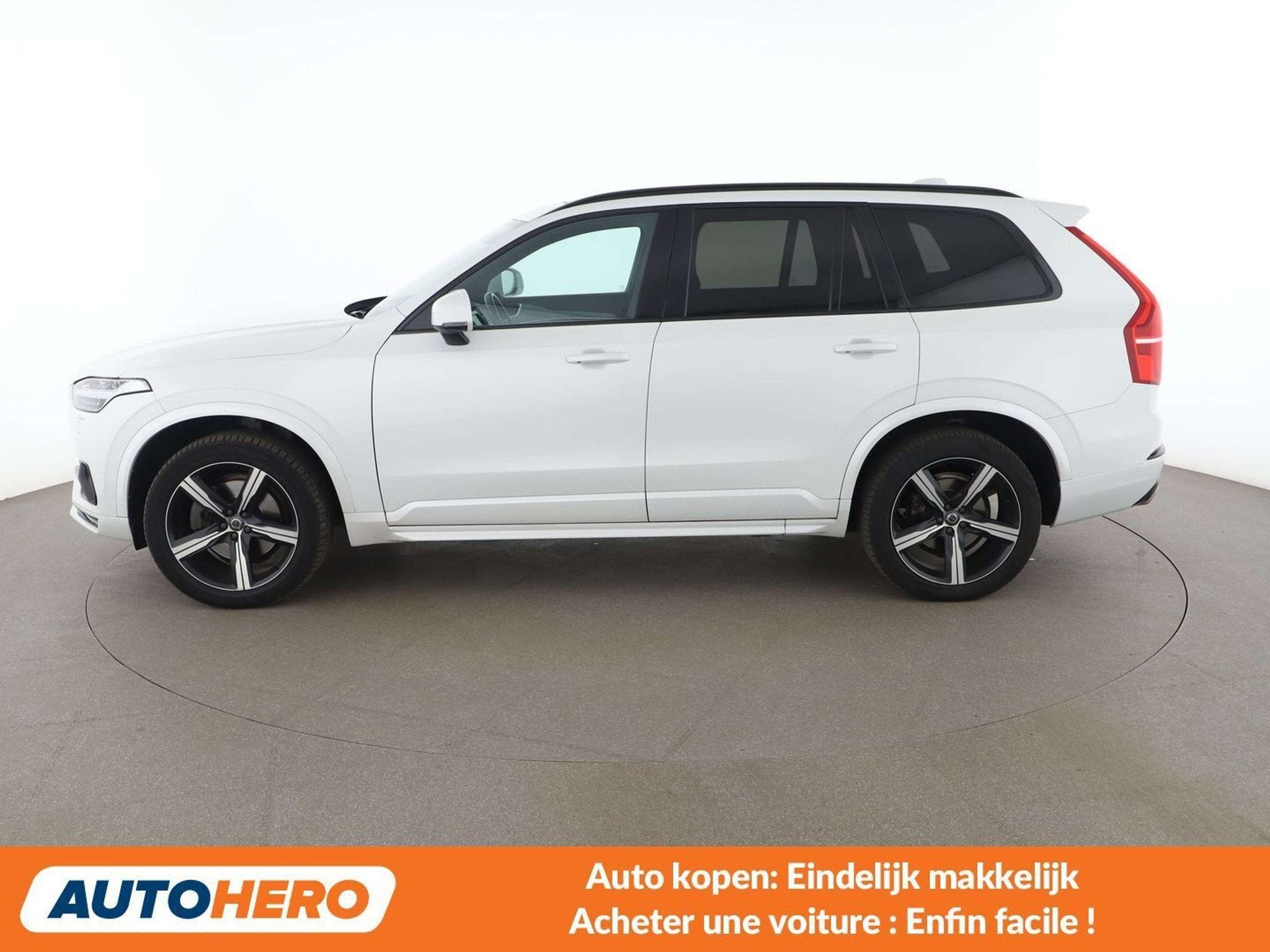 Volvo XC90 2.0 D5 R-Design AWD (automatique), Autos, Volvo, XC90, Euro 6, Noir, 2171 kg