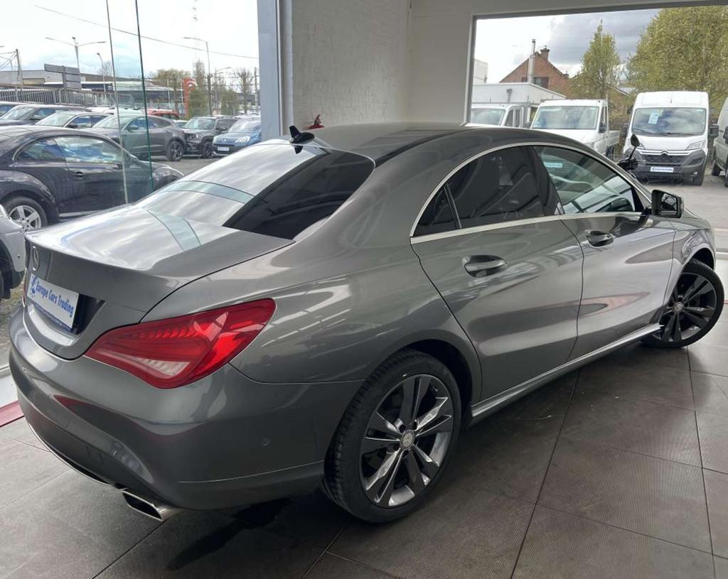 Mercedes-Benz CLA-Klasse 180 FASCINATION 180D 180 D 1ÈRE MA, Autos, Achat, Entreprise, 109 g/km, Noir