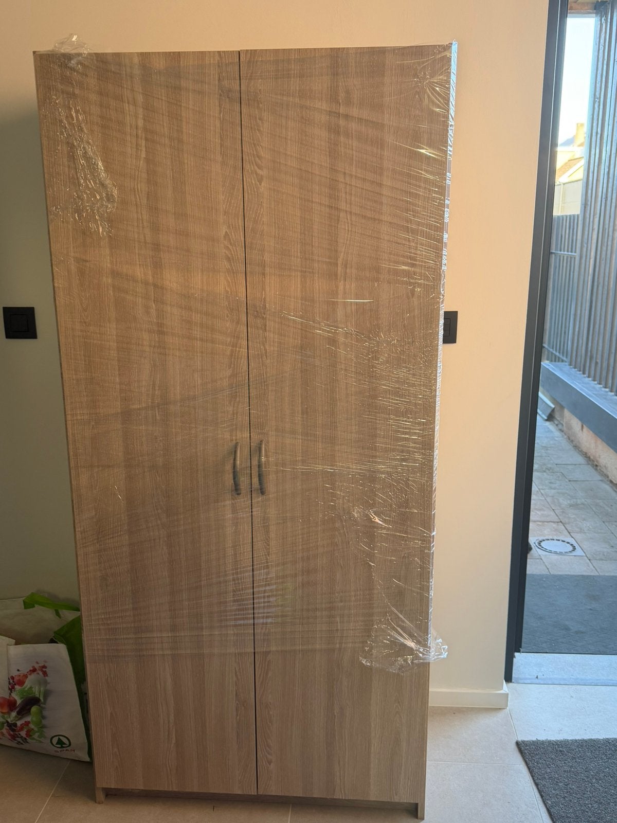2 OPBERGKASTEN TE KOOP, Ophalen