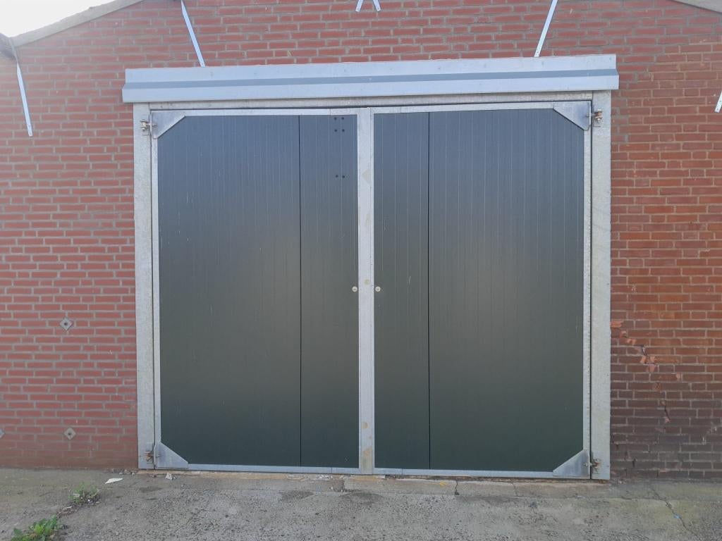 Stal deuren