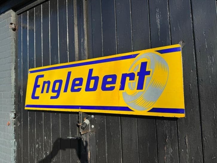 Vintage Emaille Reclamebord Englebert Banden, Enlèvement