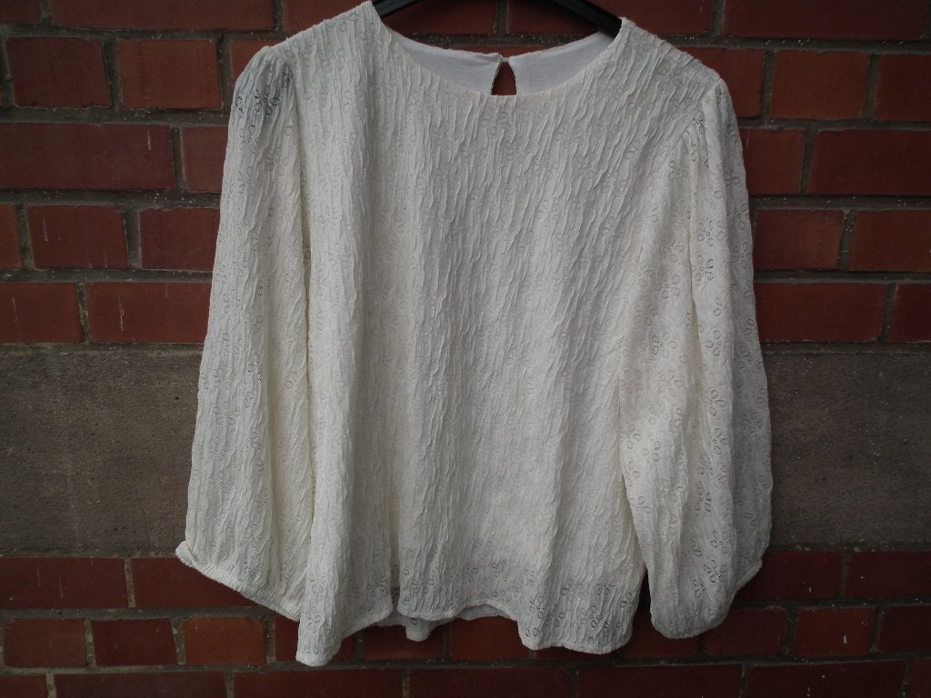 Blouse doublée, pour femme. coloris crème., Vêtements | Femmes, Taille 42/44 (L), Sans marque, Beige, Comme neuf