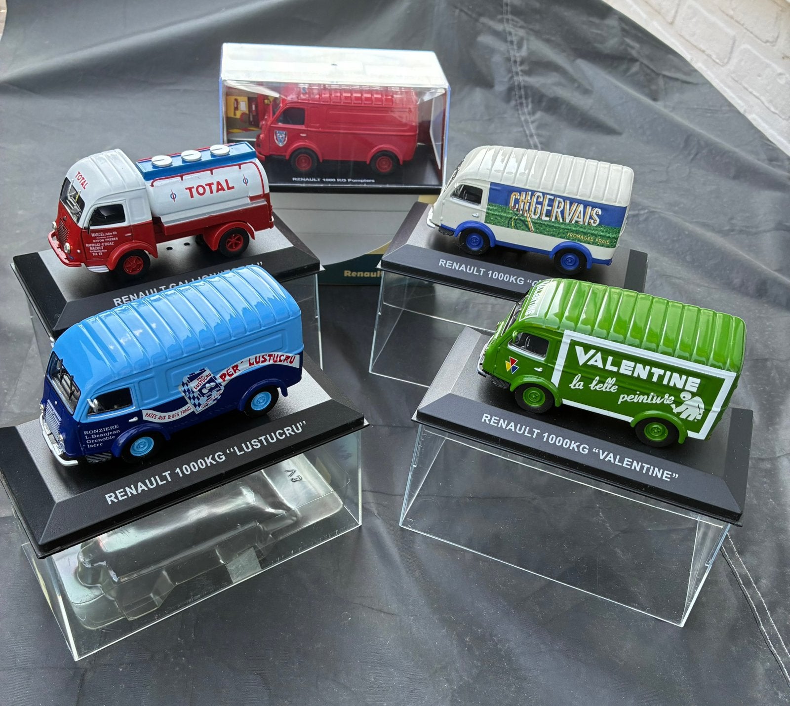 collection Renault goélette 1000 kg galion 1/43, Ophalen of Verzenden, Zo goed als nieuw