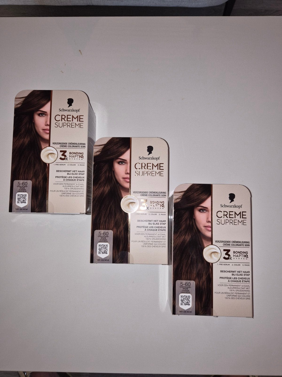 3x Schwarzkopf Creme Supreme 5-60 Chocoladebruin haarverf –, Ophalen
