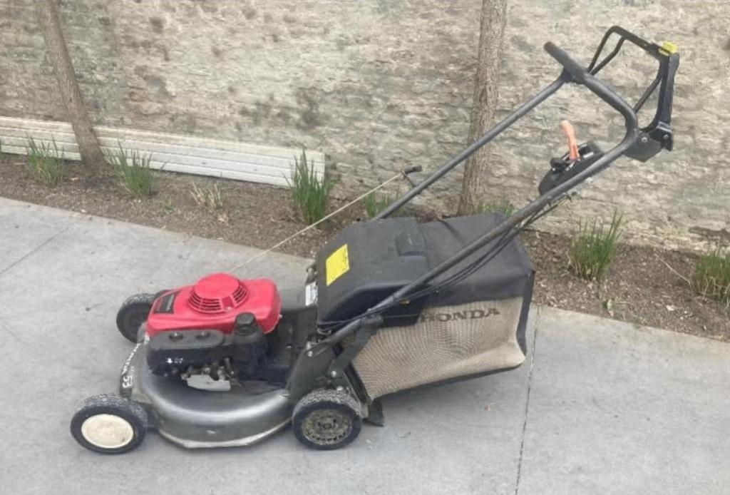 honda hrd 536 benzine grasmaaier, Ophalen