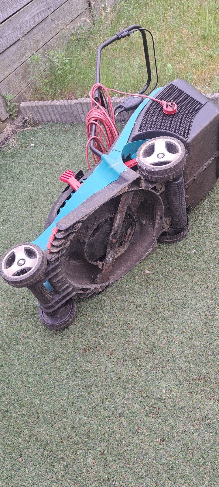 Bosch grasmachine, Ophalen, Gebruikt, Elektrische grasmaaier, .