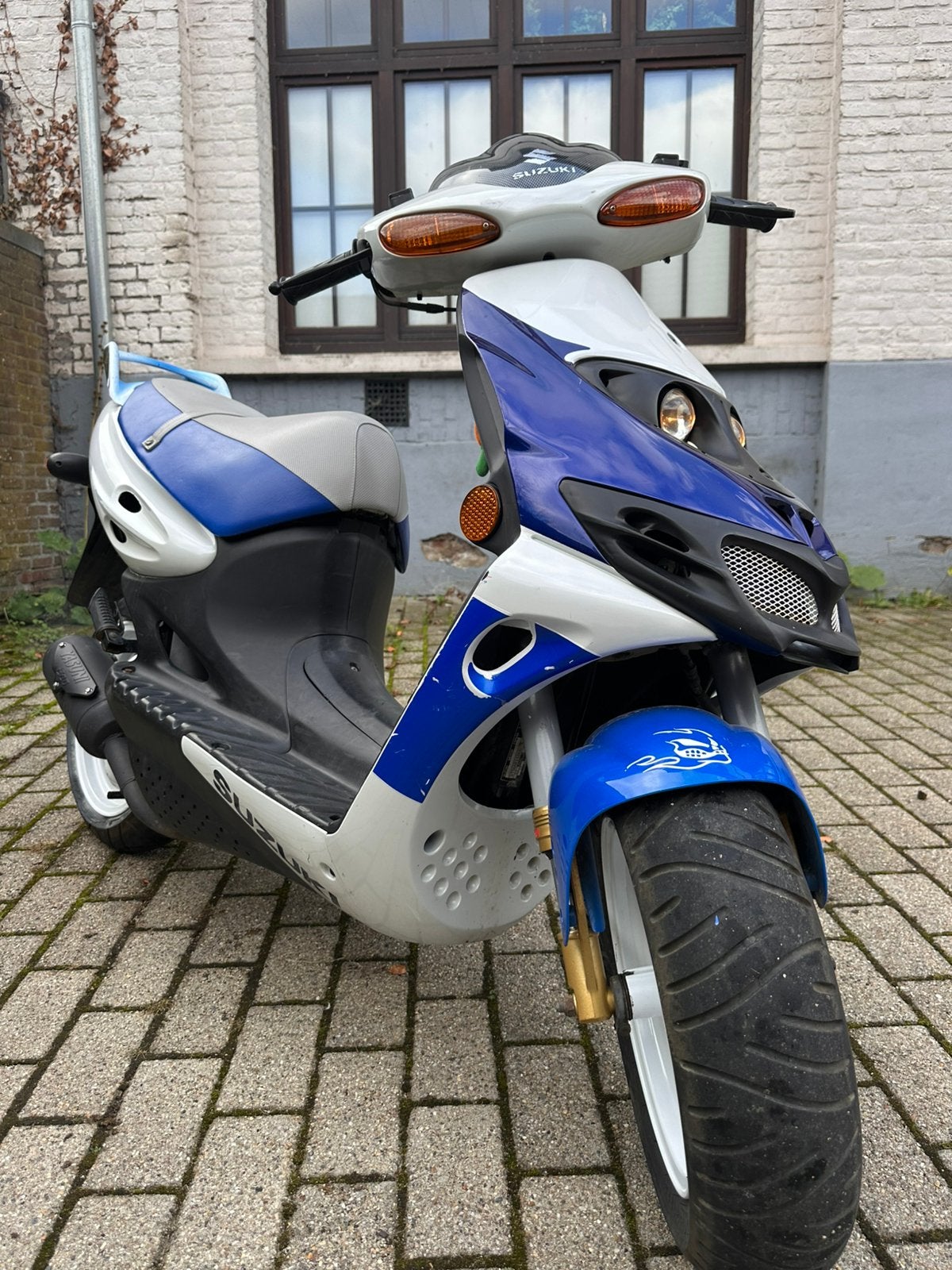 Suzuki katana lc 50cc voledig orgineel, Fietsen en Brommers, Ophalen, Overige modellen, Klasse B (45 km/u), Zo goed als nieuw