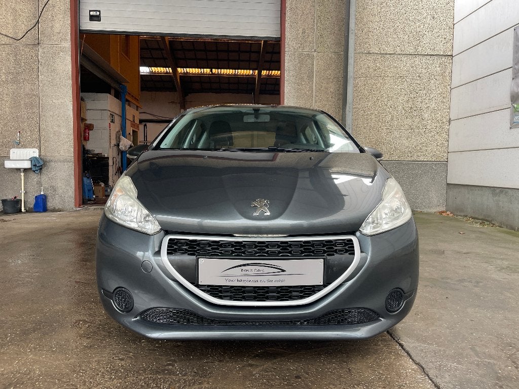 Peugeot 208 1.2i Benzine * Airco *, Auto's, Peugeot, Euro 5, Stof, Zwart, Electronic Stability Program (ESP)