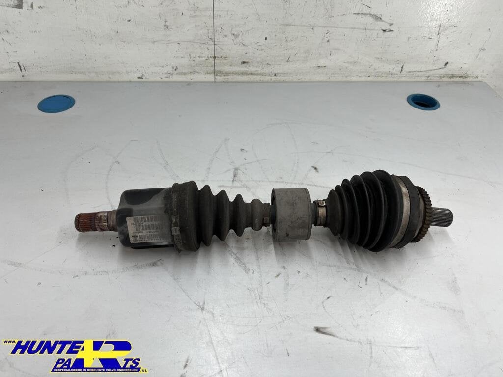 Aandrijfas linksvoor Volvo V70/C70/S70 ('97-'05) 9470934, Gebruikt, Ophalen of Verzenden, Volvo, Volvo