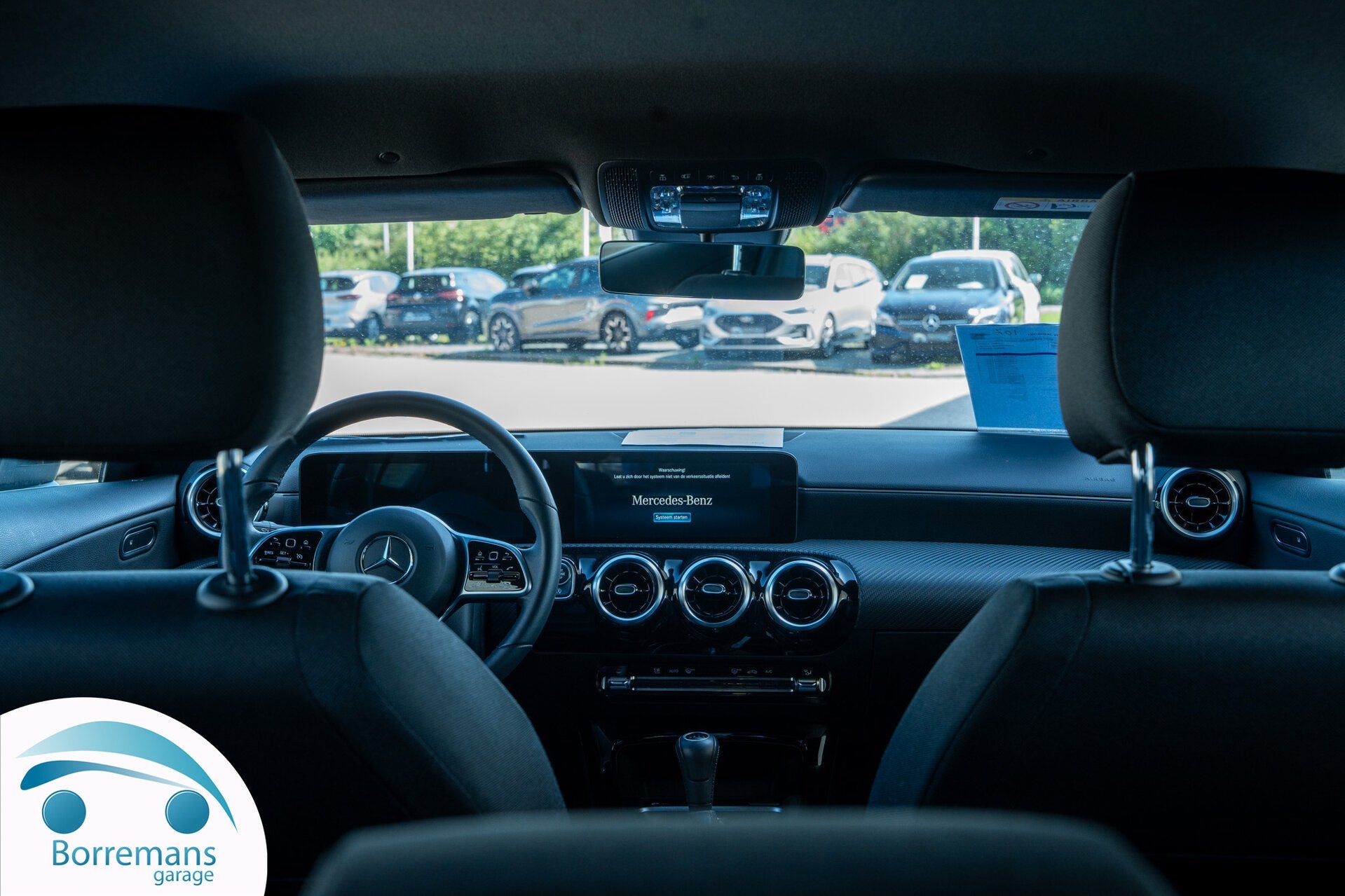 Mercedes-Benz CLA 180 SHOOTING BREAK Navi/Lane Assit/Zetelv, 4 cilinders, Zwart, USB, Bedrijf