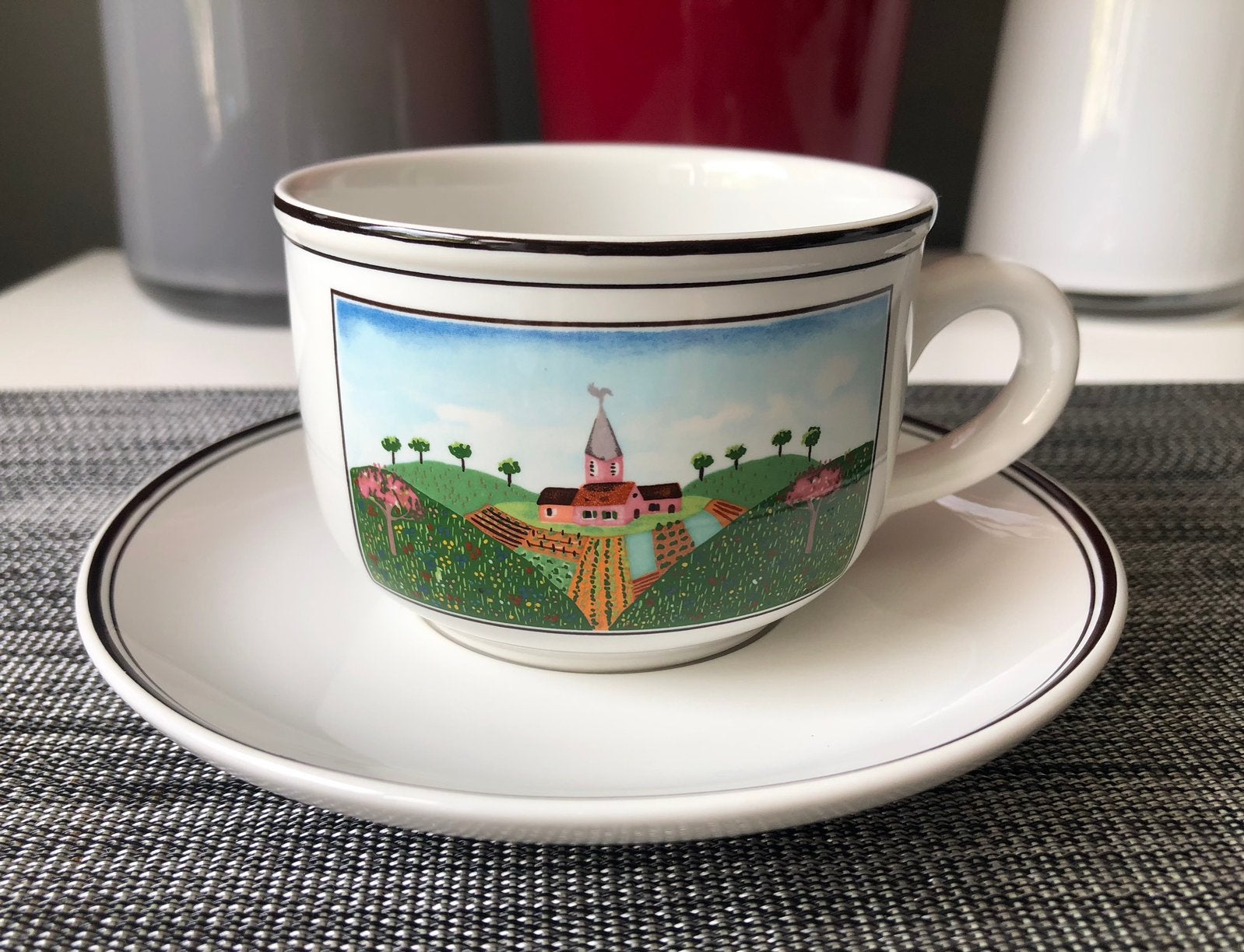 Villeroy & Boch Design Naif Theekopje en schoteltje, Huis en Inrichting, Keuken | Servies, Ophalen of Verzenden, Zo goed als nieuw
