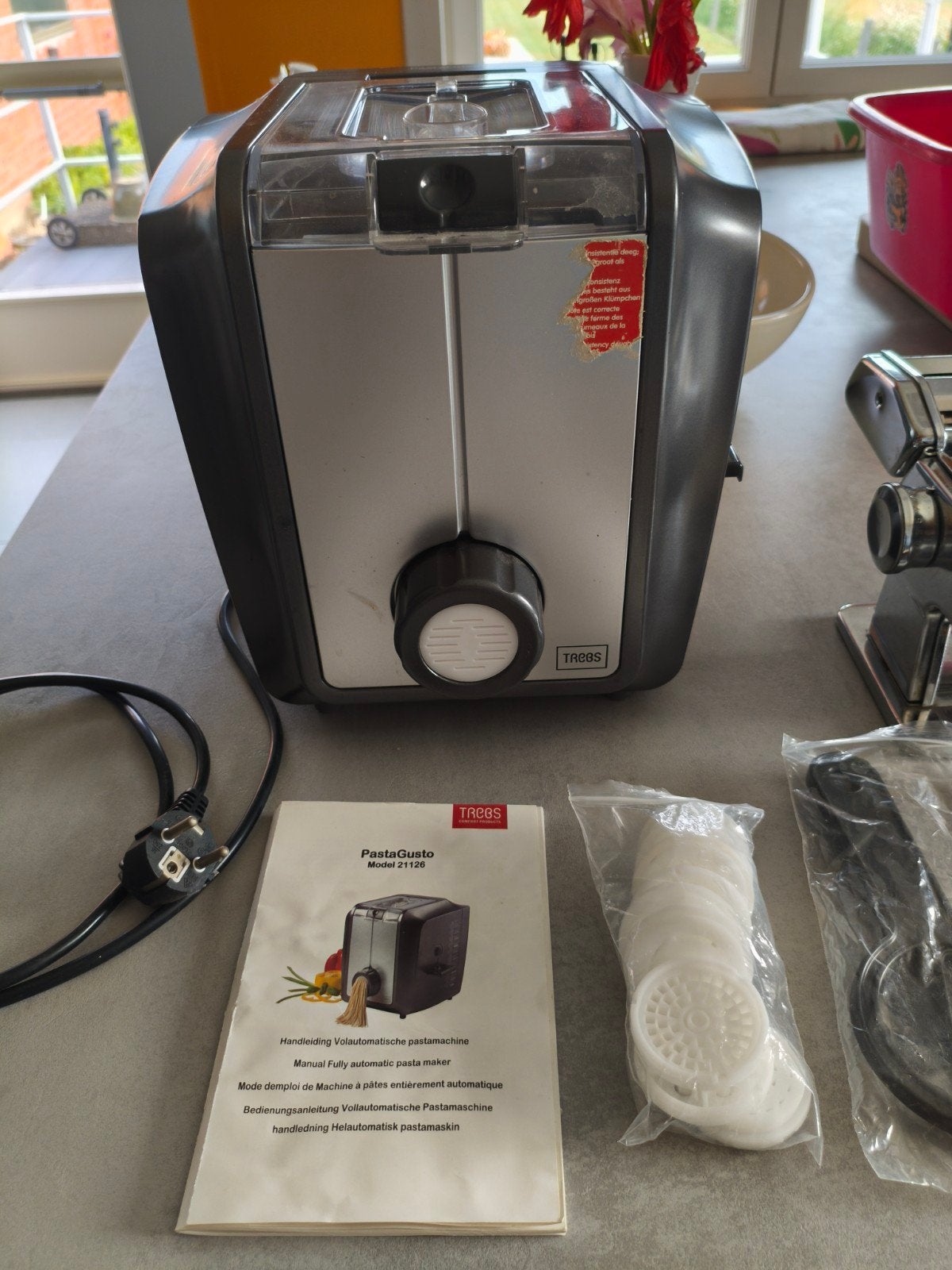Volautomatische pastamaker, Ophalen, Zo goed als nieuw