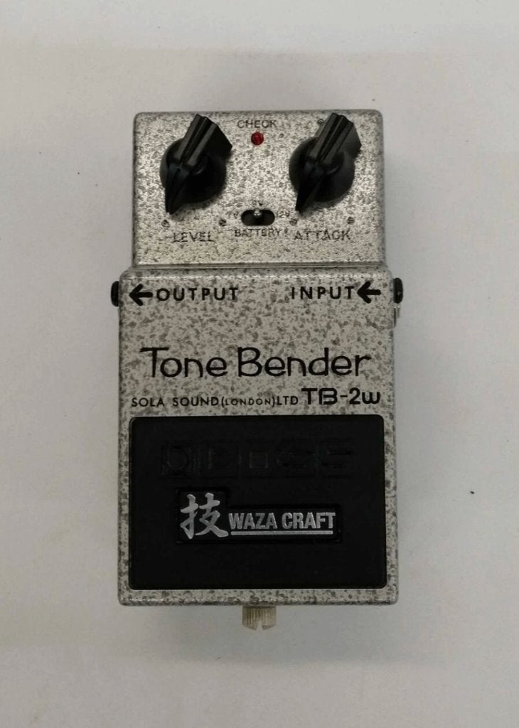Boss TB-2W Tone Bender Waza Craft Fuzz-gitaareffectpedaal, Muziek en Instrumenten, Effecten, Ophalen of Verzenden, Zo goed als nieuw