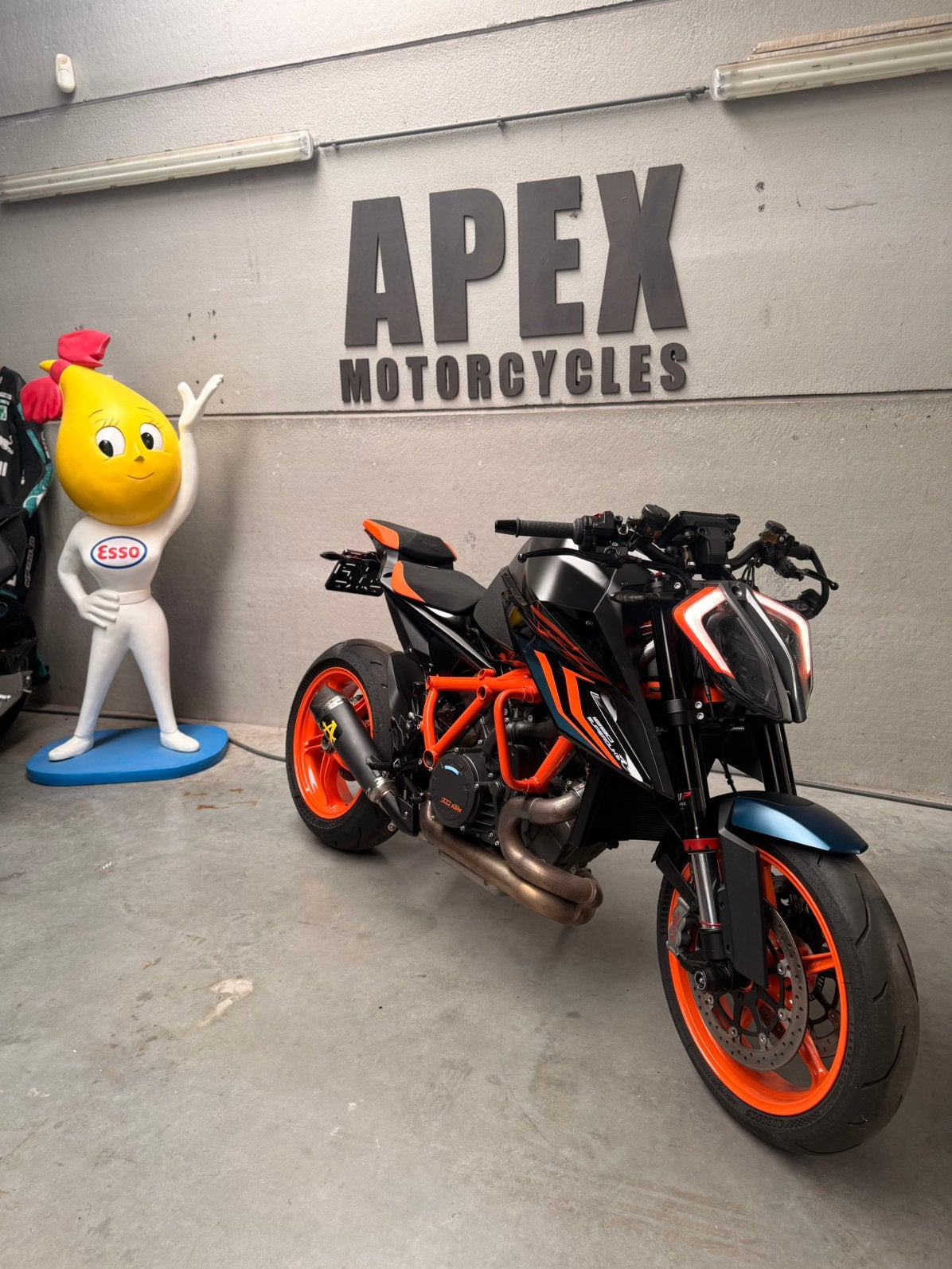 KTM Superduke 1290 R 2023 14 838 KM, Motos, Motos | KTM, Entreprise, Naked bike, plus de 35 kW, 2 cylindres, Permis Moto A, Régulateur de vitesse