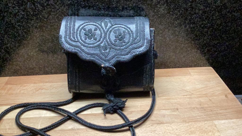 Oud lederen handtasje, Ophalen of Verzenden, Gebruikt, Zwart, Schoudertasje