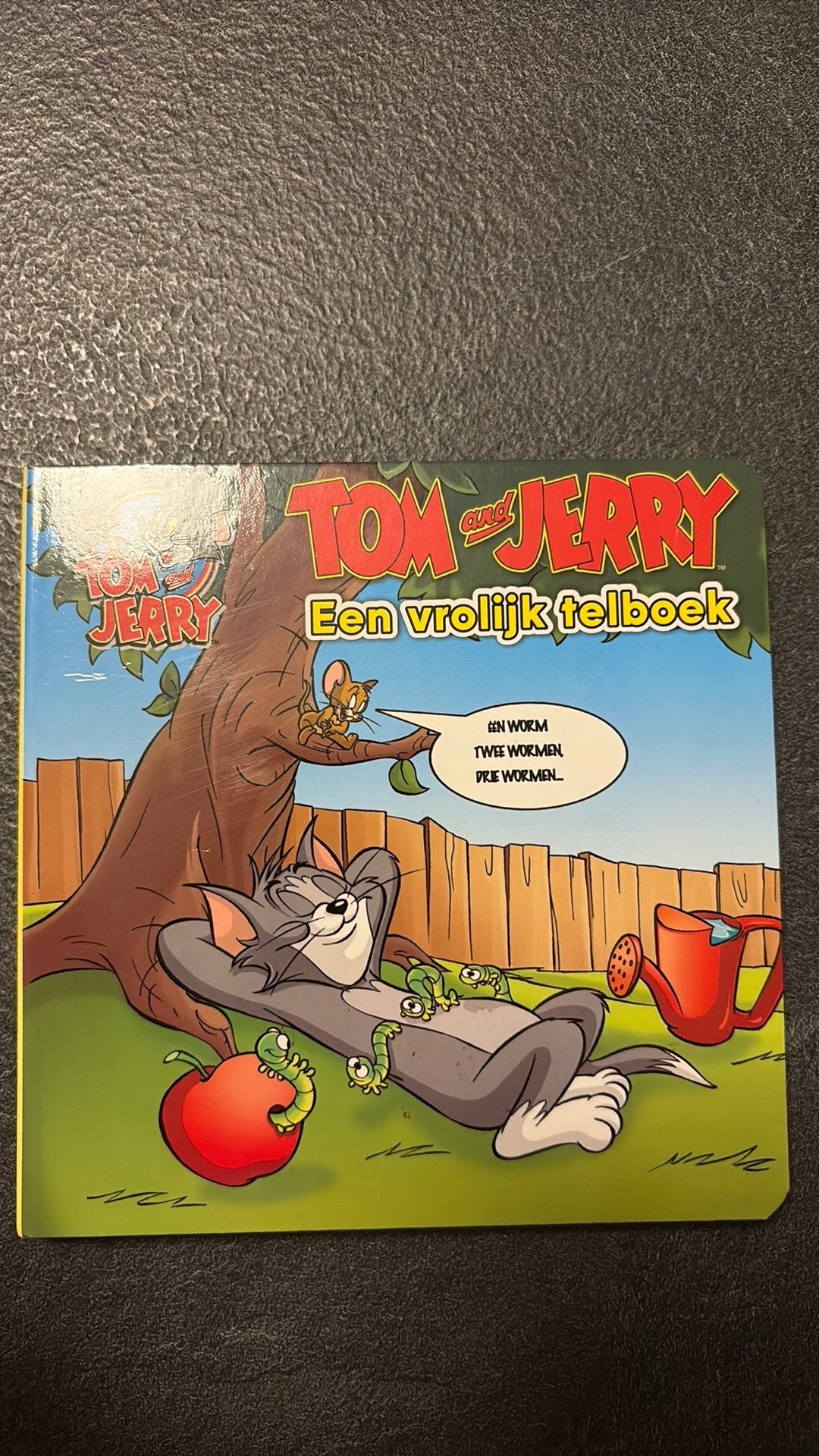 Boek tom en jerry, Ophalen, Zo goed als nieuw