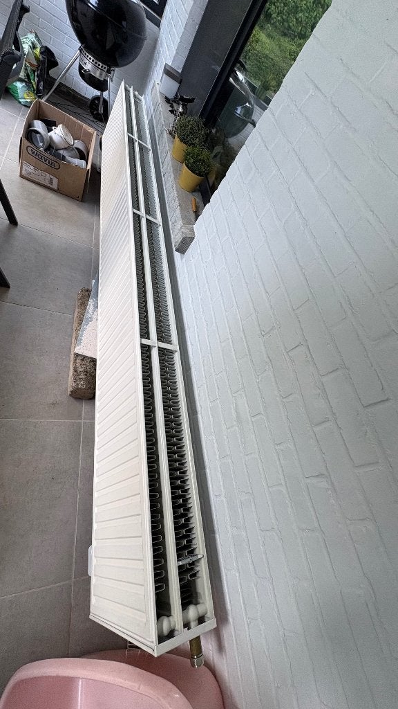 Radiator 3m breed, Doe-het-zelf en Bouw, Ophalen, 30 tot 80 cm, Gebruikt, Radiator