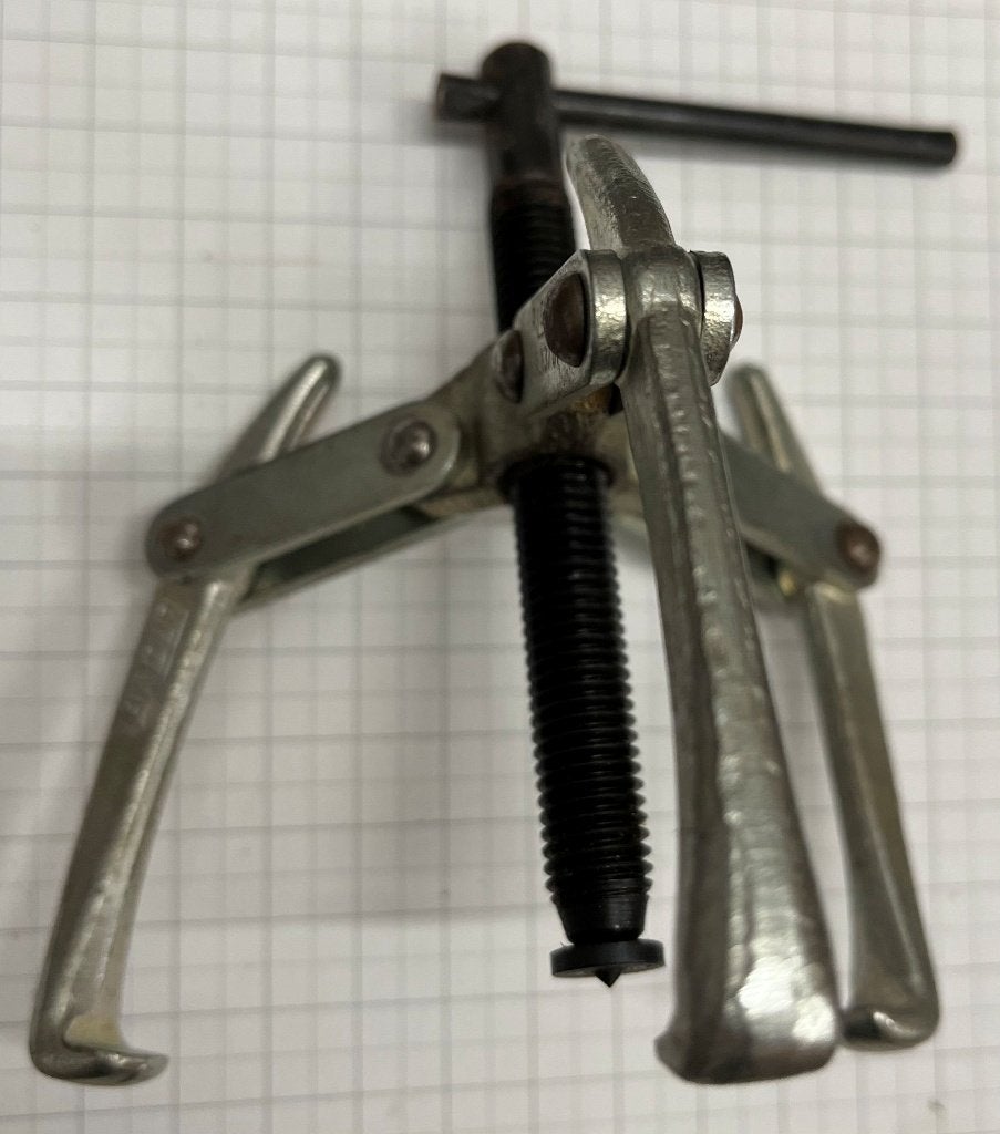 Extracteur Universel - Pince Rivet - Etau précision, Bricolage & Construction, Enlèvement, Utilisé, Pince, Autres marques