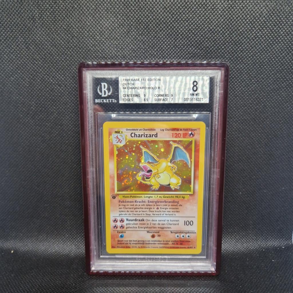 Kit de base Charizard Holo NL 1ère édition BGS 8, Enlèvement ou Envoi