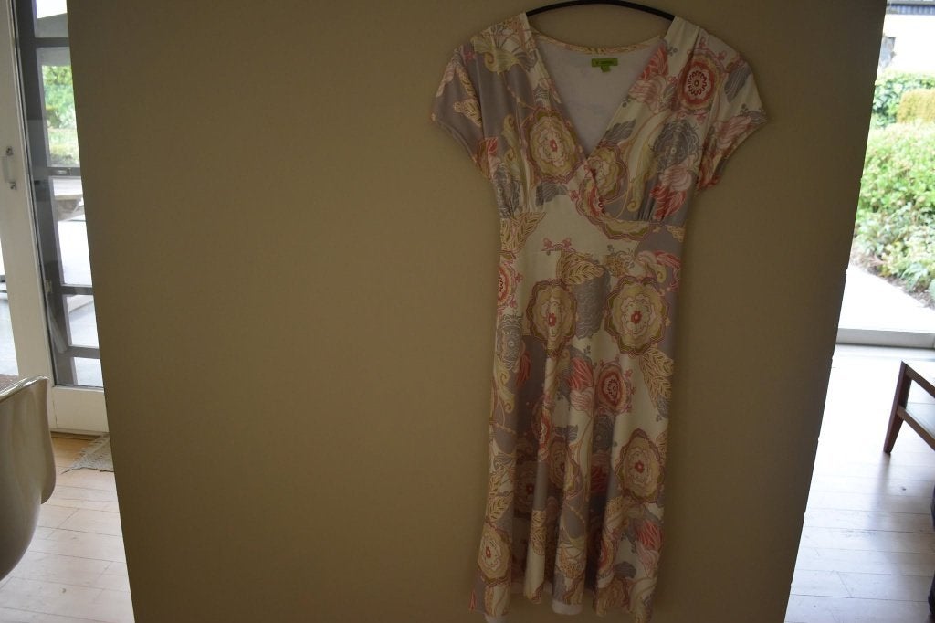 kleedje, Kleding | Dames, Jurken, Ophalen of Verzenden, Zo goed als nieuw, Maat 42/44 (L)