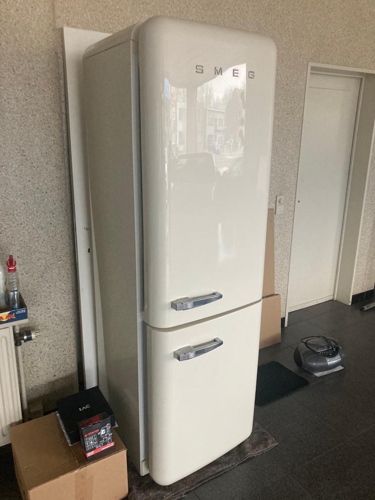 Smeg koelkast te herstellen, Elektronische apparatuur, Koelkasten en IJskasten, Ophalen, Zo goed als nieuw