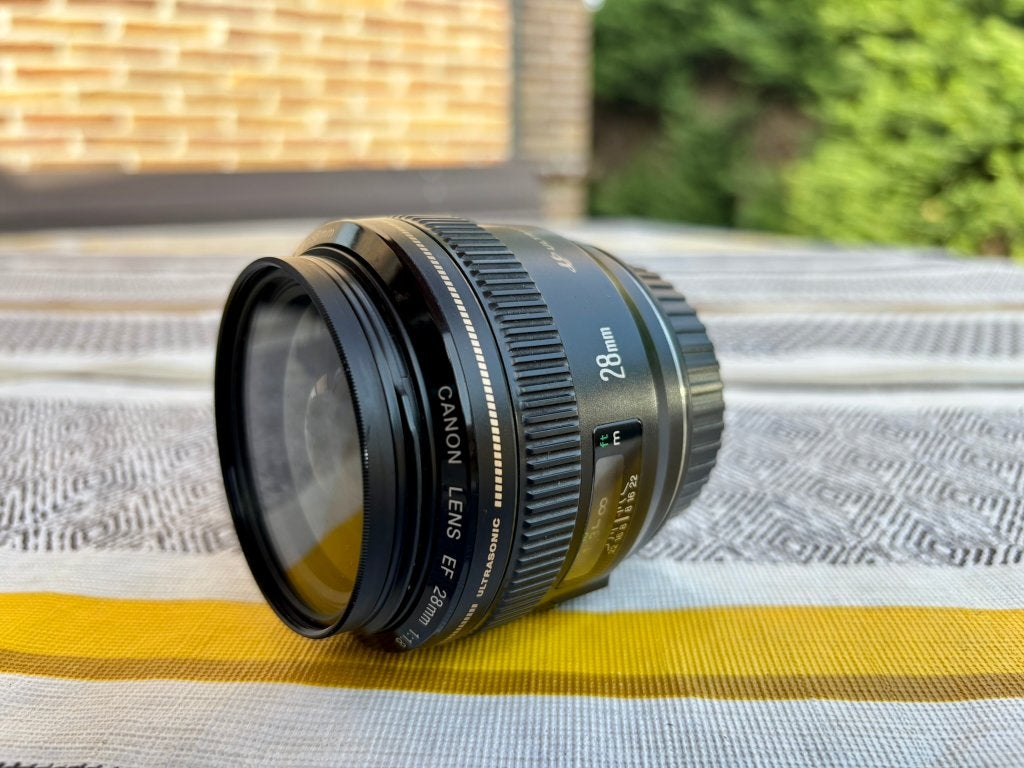 Canon EF 28mm F/1.8 USM, Canon, Ophalen of Verzenden, Zo goed als nieuw, Standaardlens
