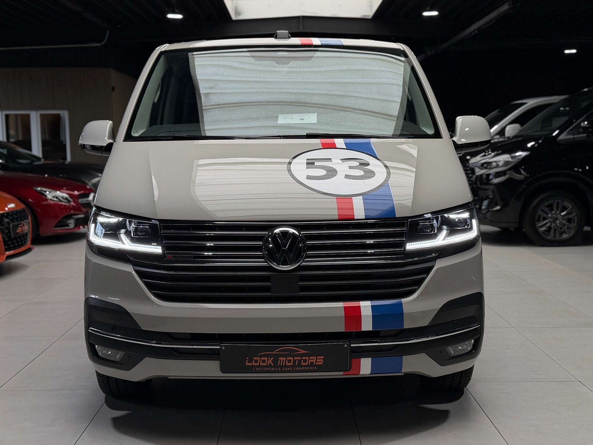 Volkswagen T6.1 Multivan 2.0 TDi 4Motion Highline DSG 7 PLAC, Auto's, Volkswagen, Automaat, Gebruikt, 4 cilinders, 7 zetels