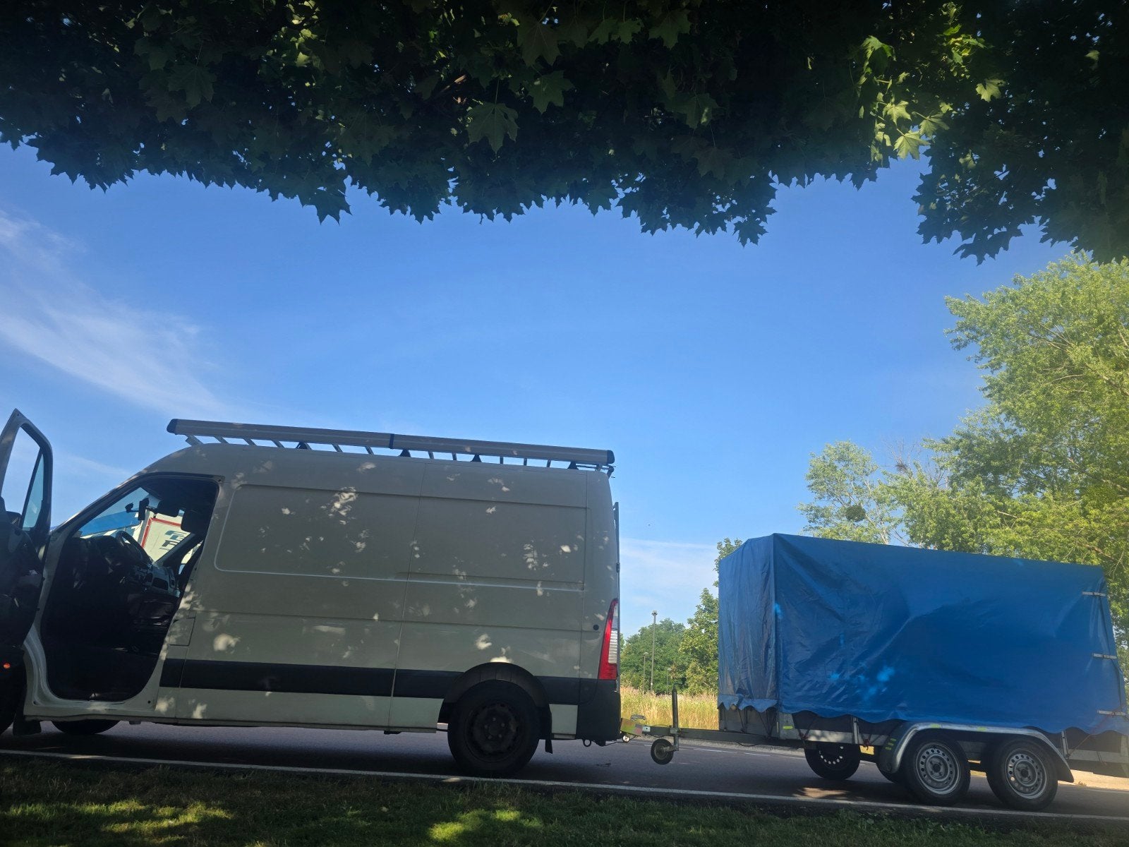 Remorque a louer permis B 750 kg 3.2 m 7m³, Enlèvement
