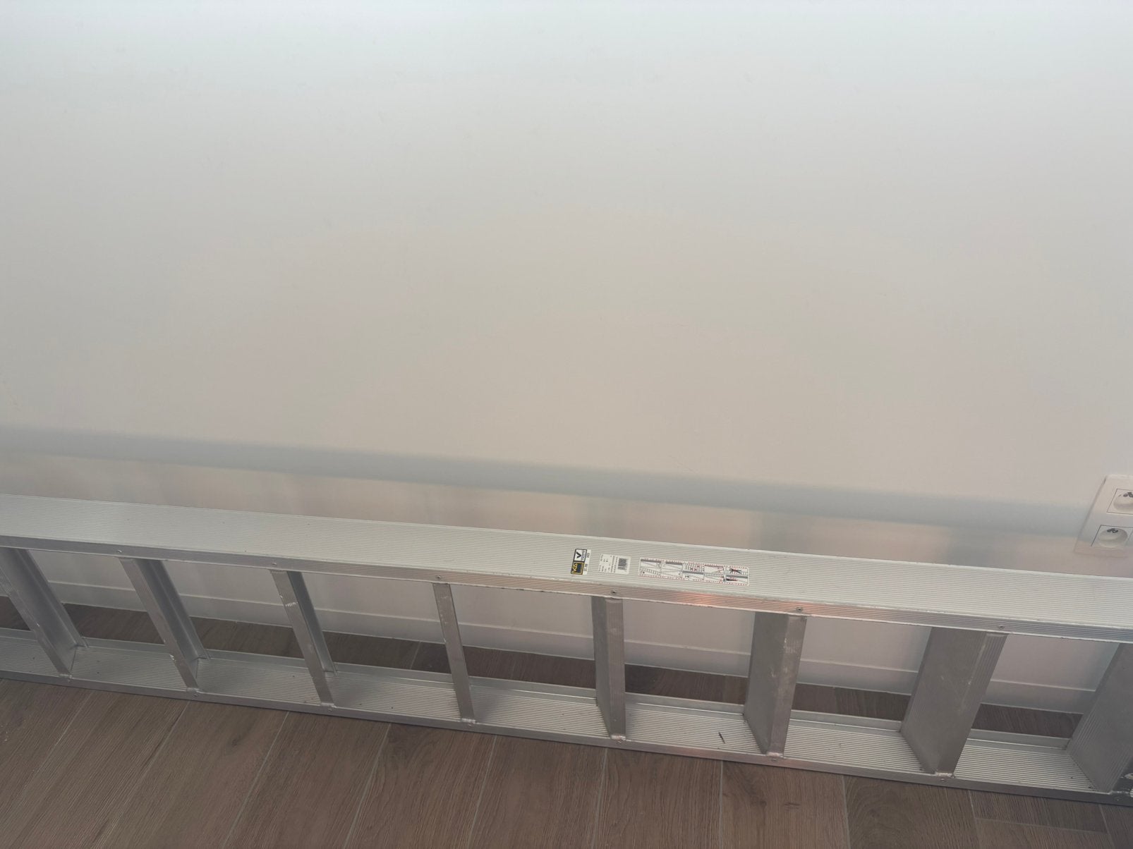 Ladder 270 c m, Ophalen, Zo goed als nieuw, Ladder, 2 tot 4 meter