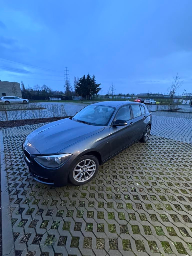 BMW 116d – 2012 – 225.000 km – Export / Zelf keuren, Auto's, Zwart, Leder, 5 deurs, Particulier