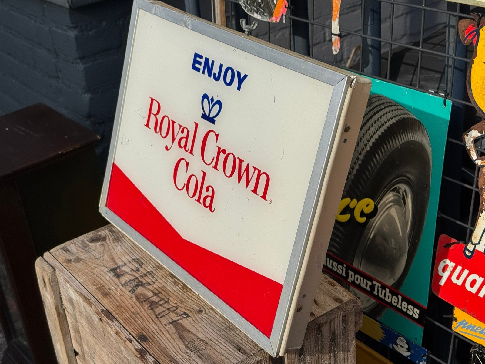 Ancien panneau d'affichage/boîte à lumière Royal Crown Cola, Collections, Panneau publicitaire, Enlèvement ou Envoi, ., Utilisé