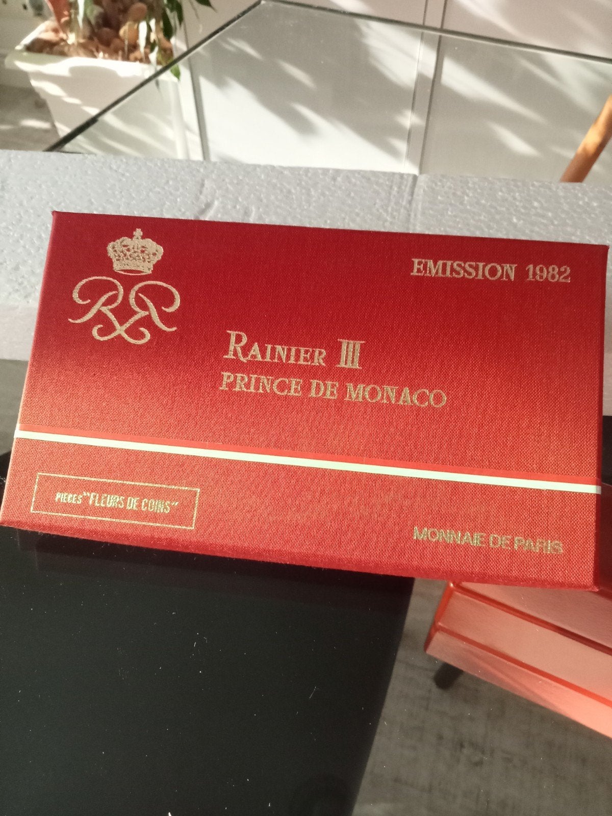 coffret Fleurs de Coins, Monaco 1982, Enlèvement, Autres pays, Série