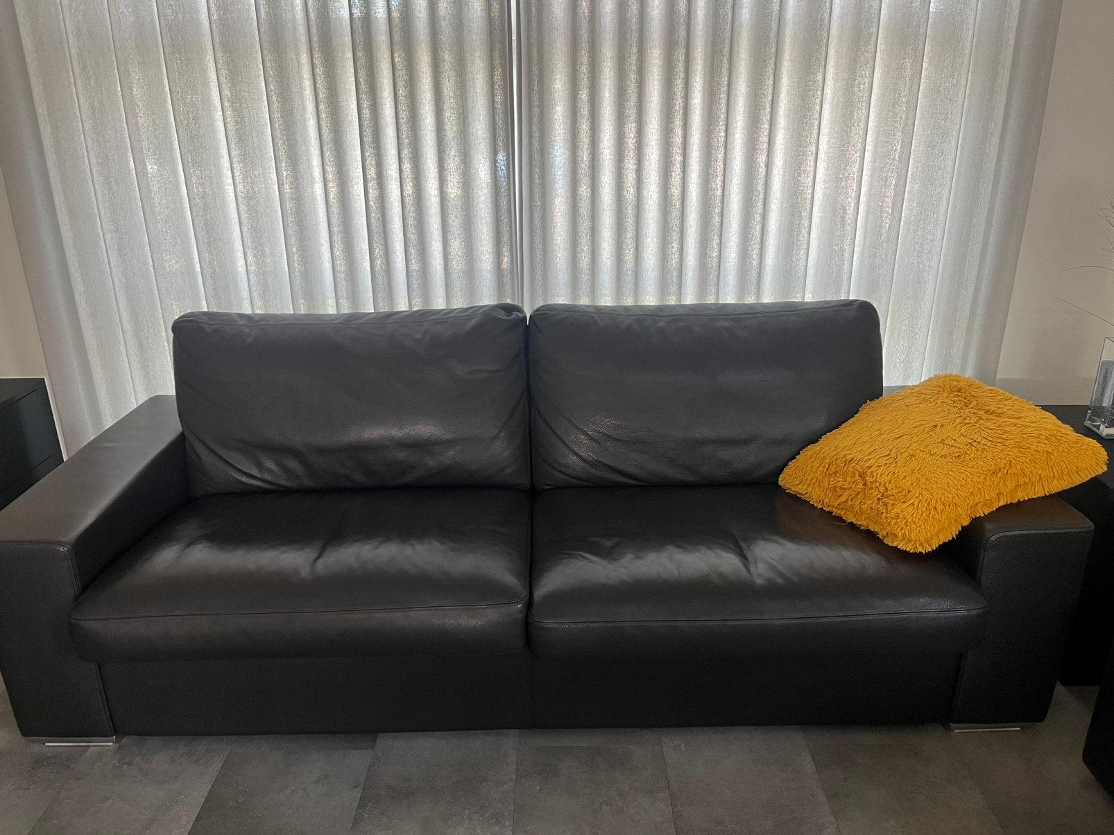 2x design zetels van 220cm breed, 200 à 250 cm, Banc droit, Comme neuf, Enlèvement