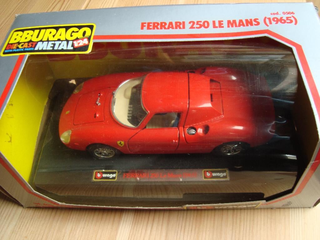 2 BBurago modellen 1:24, Verzenden, Nieuw, Auto