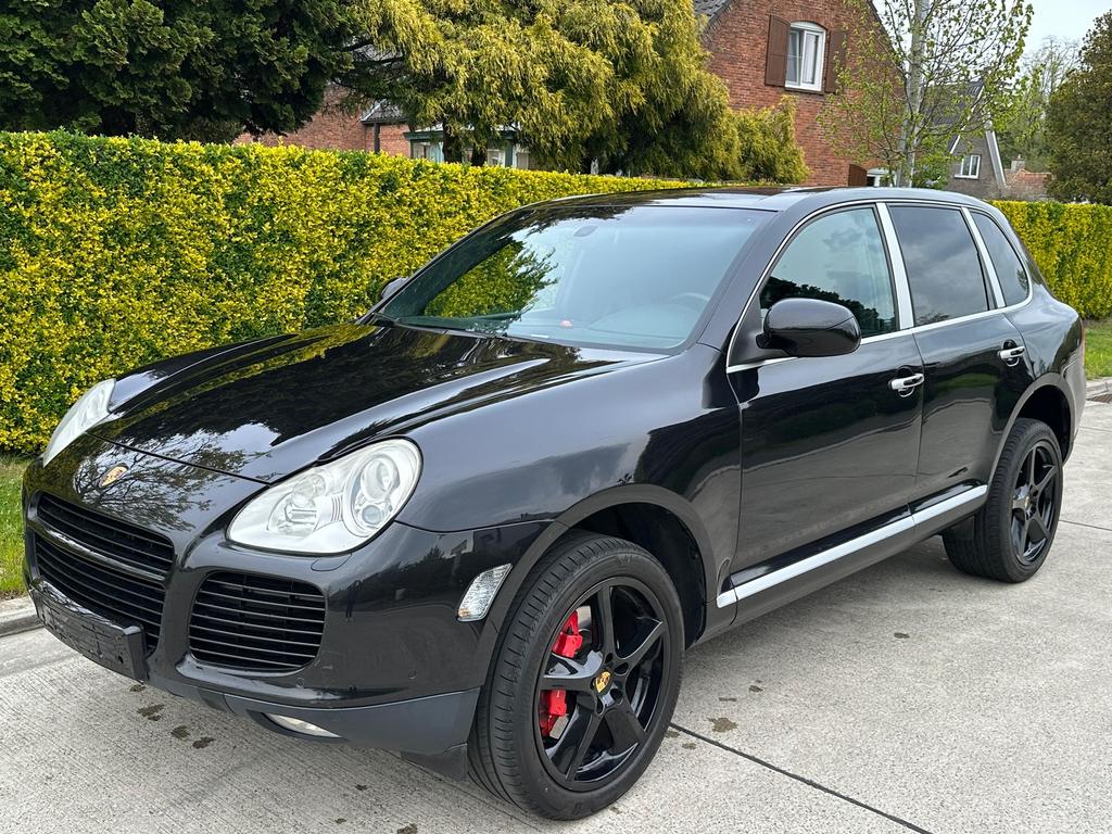 PORSCHE CAYENNE 4.5 TURBO LICHT VRACHT 450PK, Auto's, Porsche, Automaat, Cayenne, Zwart, Zwart