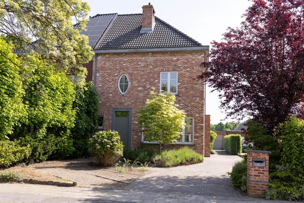Huis 4 (slaap)kamers + tuin, EPC B te Hoboken, Immo, 145 kWh/m²/jaar, 500 tot 1000 m², Antwerpen, Antwerpen (stad)