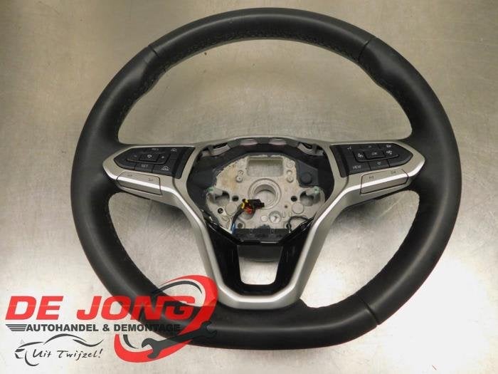 Volant d'un Volkswagen Multivan T7, Volkswagen, -, Utilisé, -
