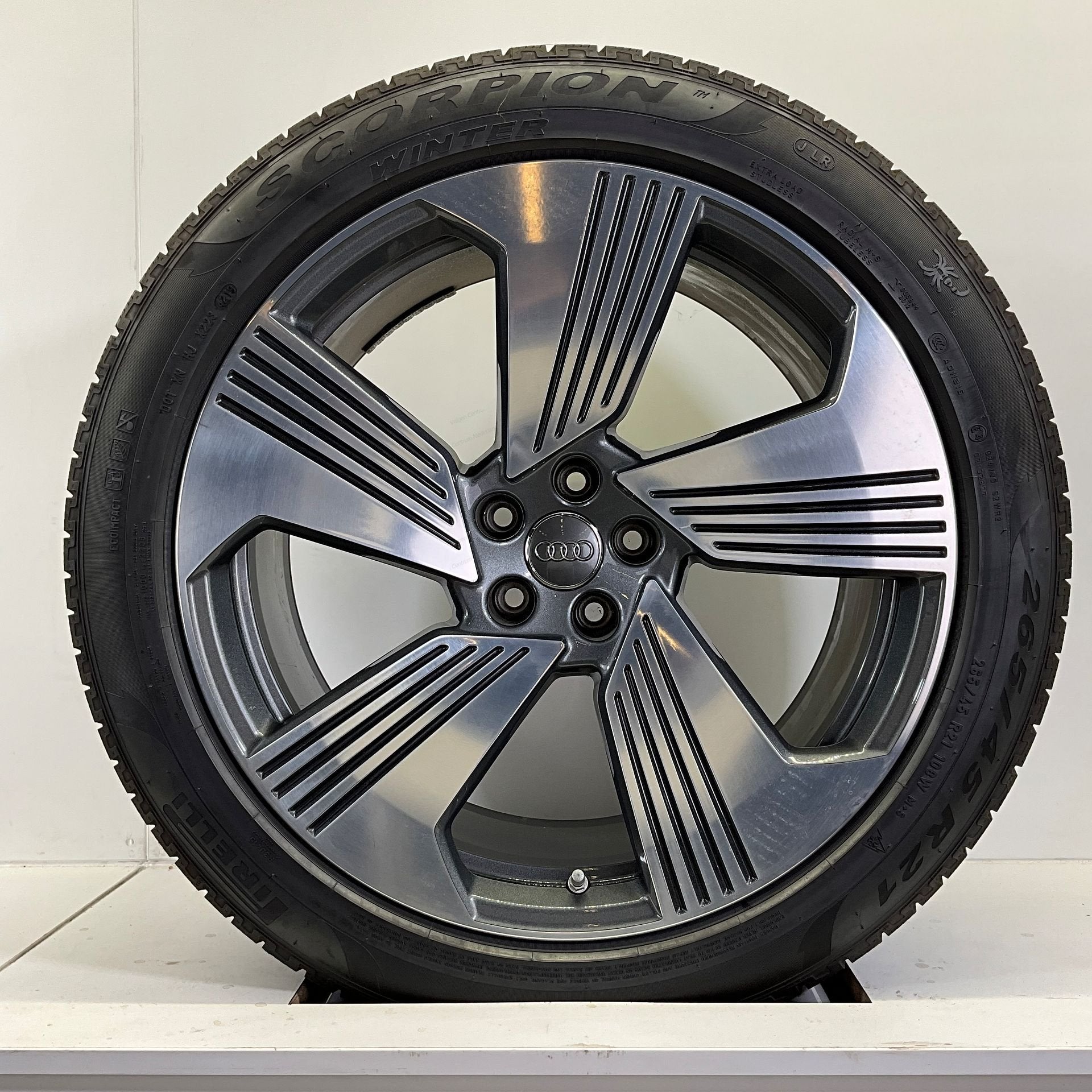 AUDI Q7 SQ7 ETRON Q8 ETRON SET VELGEN + WINTERBANDEN 21INCH, Autos : Pièces & Accessoires, Pneus & Jantes, Pneus et Jantes, Pneus hiver