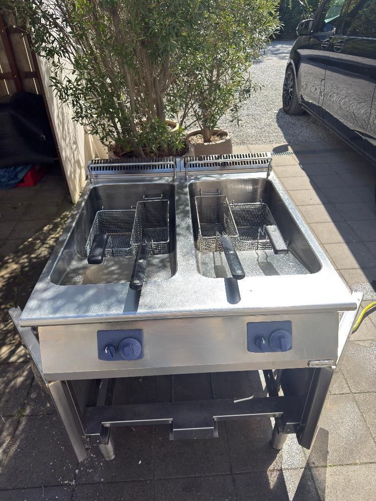 Te Koop: 2dehands Horeca Friteuse Electrolux Professional, Enlèvement, Utilisé, Cuisinière, Friteuse et Grils
