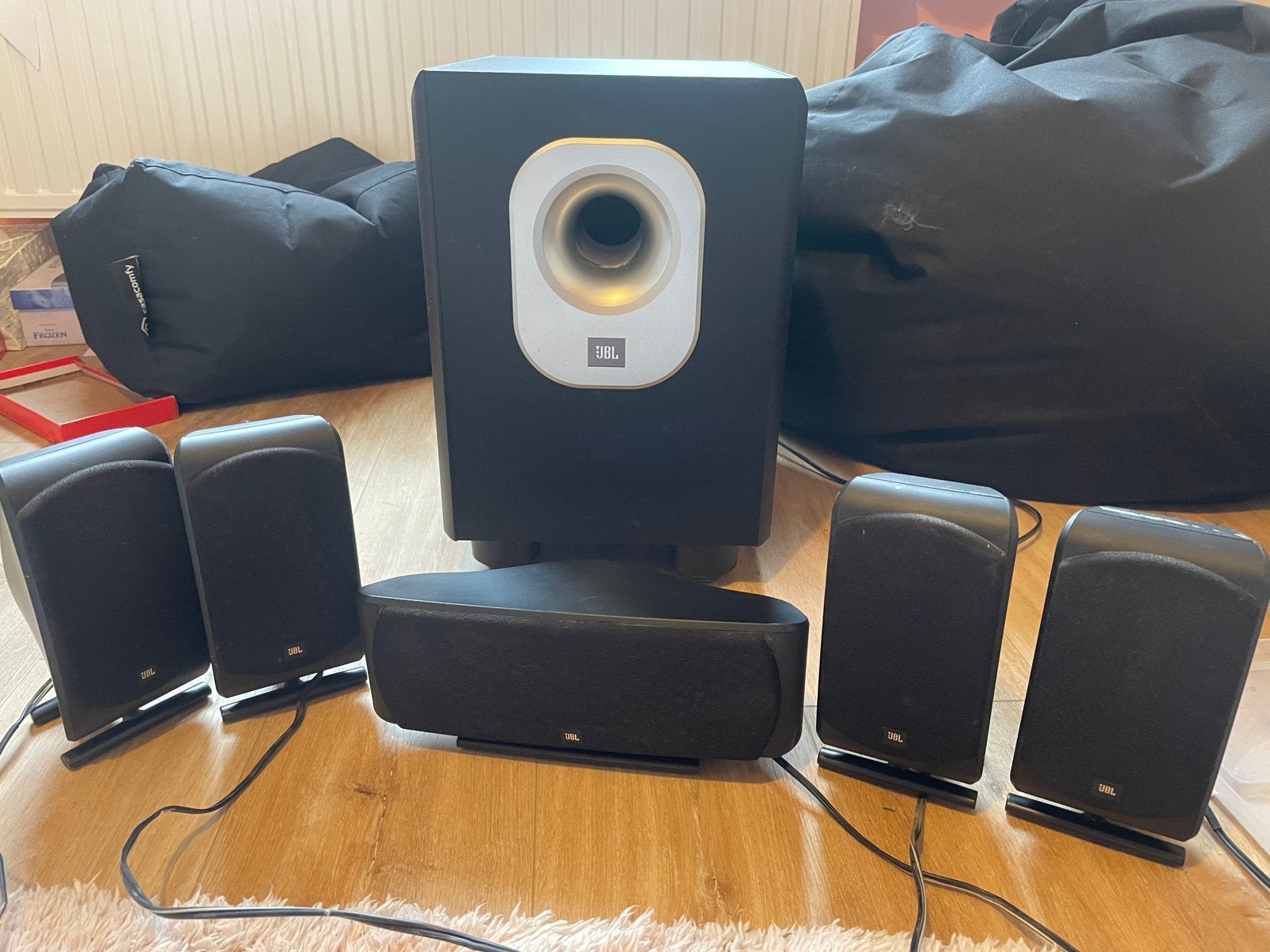 JBL surround home cinema SCS200.5BK, Enlèvement, Comme neuf, Haut-parleur central, JBL