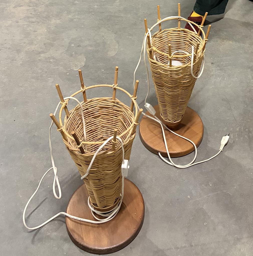 twee vloerlampen, Ophalen, Gebruikt, Hout, Minder dan 100 cm