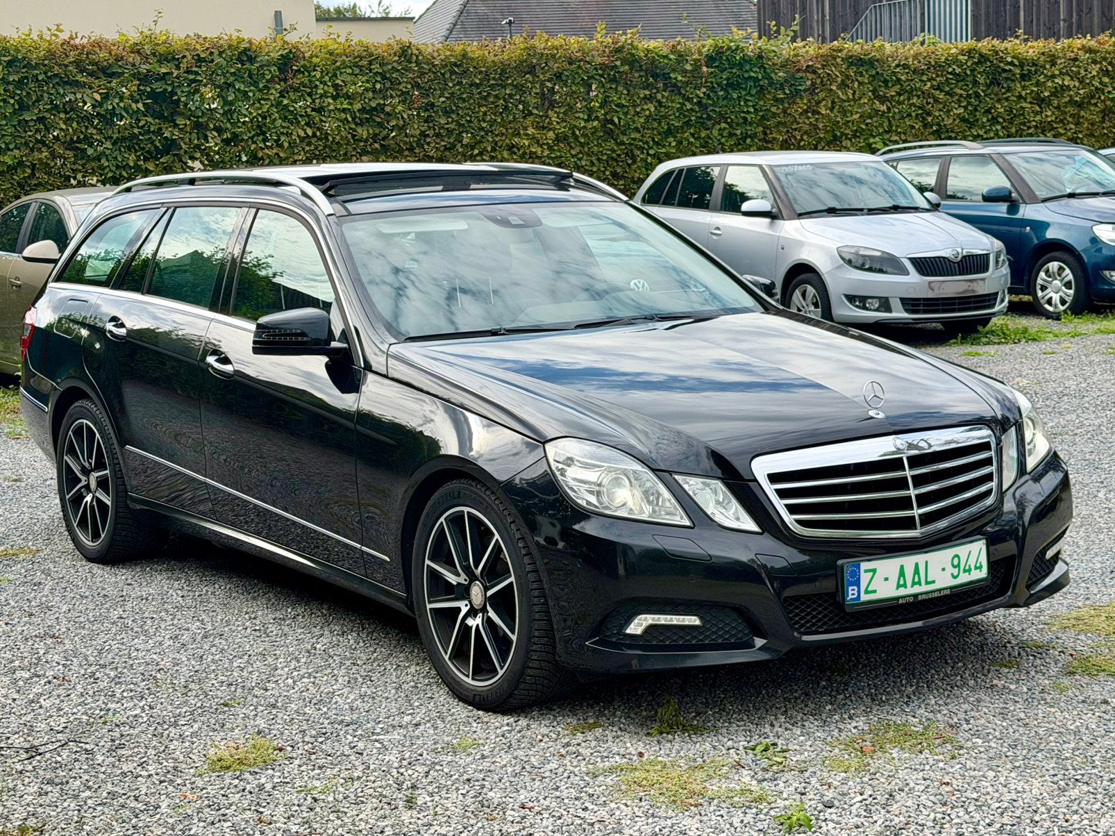 MERCEDES-BENZ E350 4Matic 3.5 Essence 200.KW Spécial Modèle, Autos, Euro 5, Achat, Carnet d'entretien, Noir