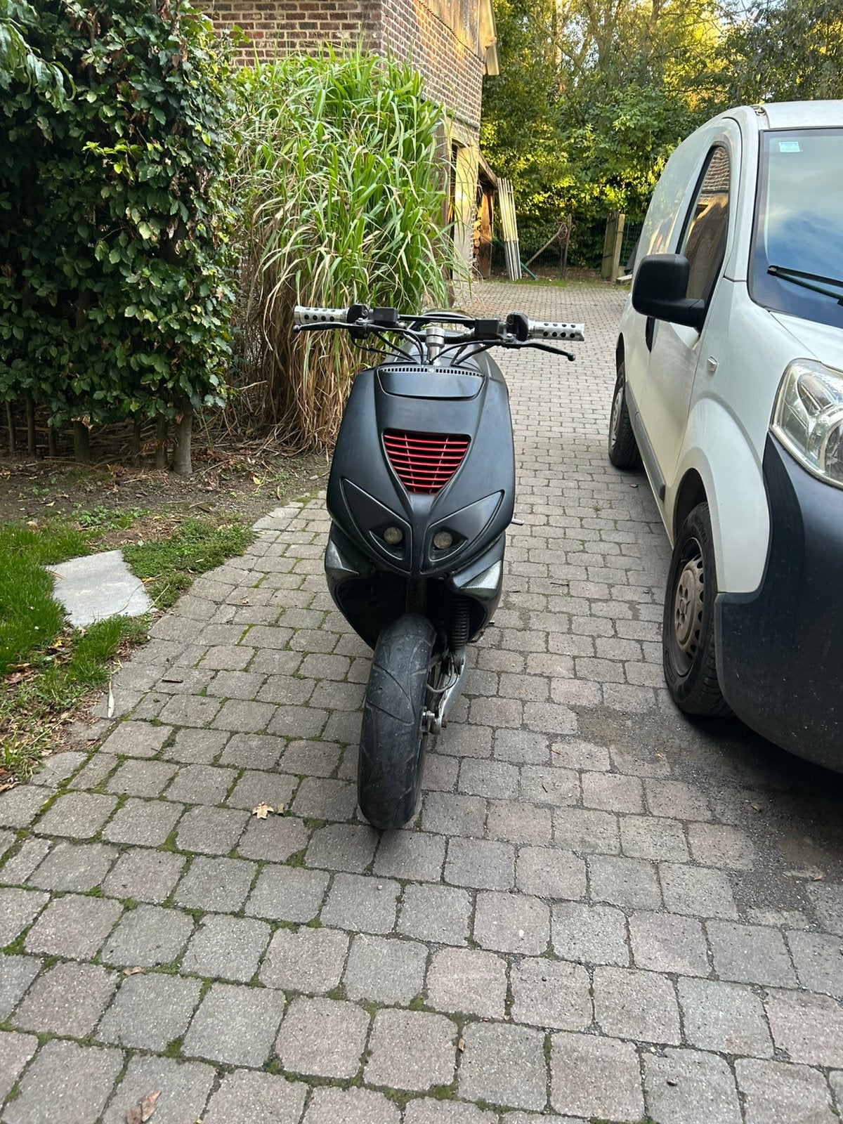 70cc mhr peugeot speedfight 2 ruilen kan ( geen 123), Ophalen, Zo goed als nieuw, Peugeot