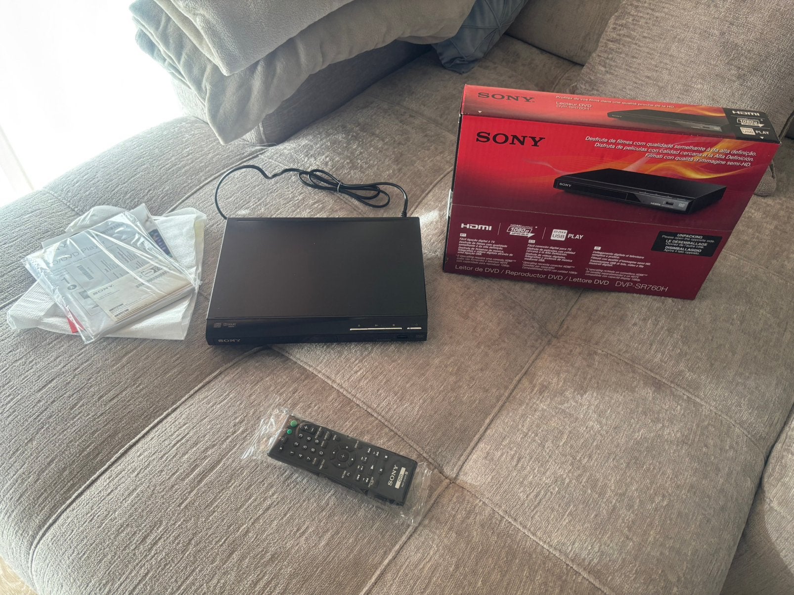Sony DVP-SR760HB, Enlèvement, Sony