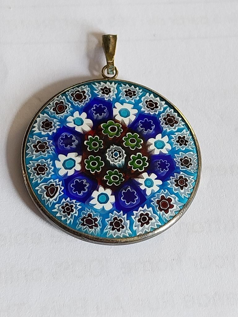 SUPERBE VINTAGE PENDENTIF FAIT MAIN DE MURANO, Enlèvement ou Envoi, Autres couleurs, Comme neuf, Fleur ou Plante
