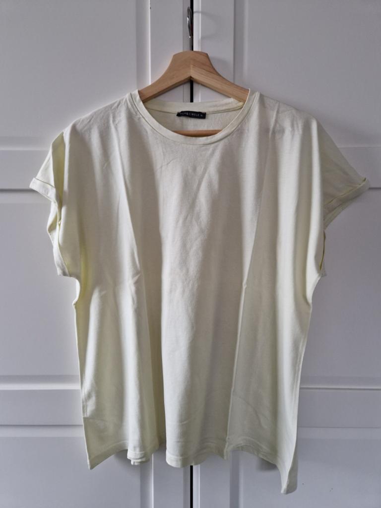 22 kleding stukken , maat XL , prima staat en nieuwe, Kleding | Dames, T-shirts, Ophalen, Maat 46/48 (XL) of groter