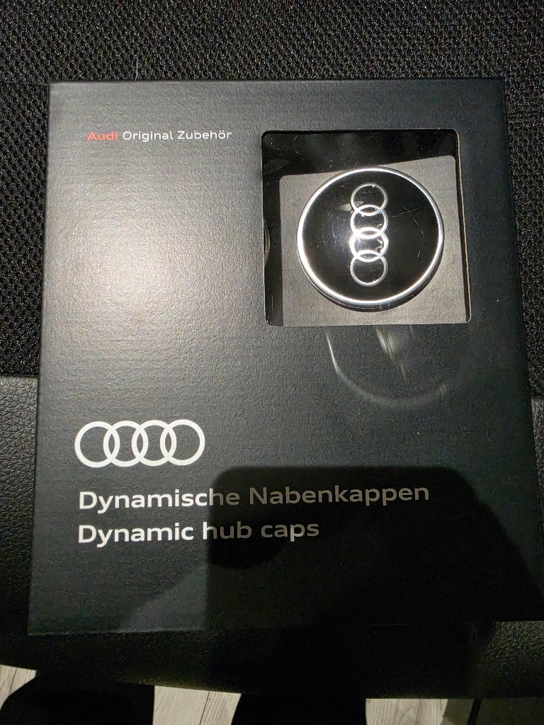audi dynamic center caps, Ophalen, Nieuw