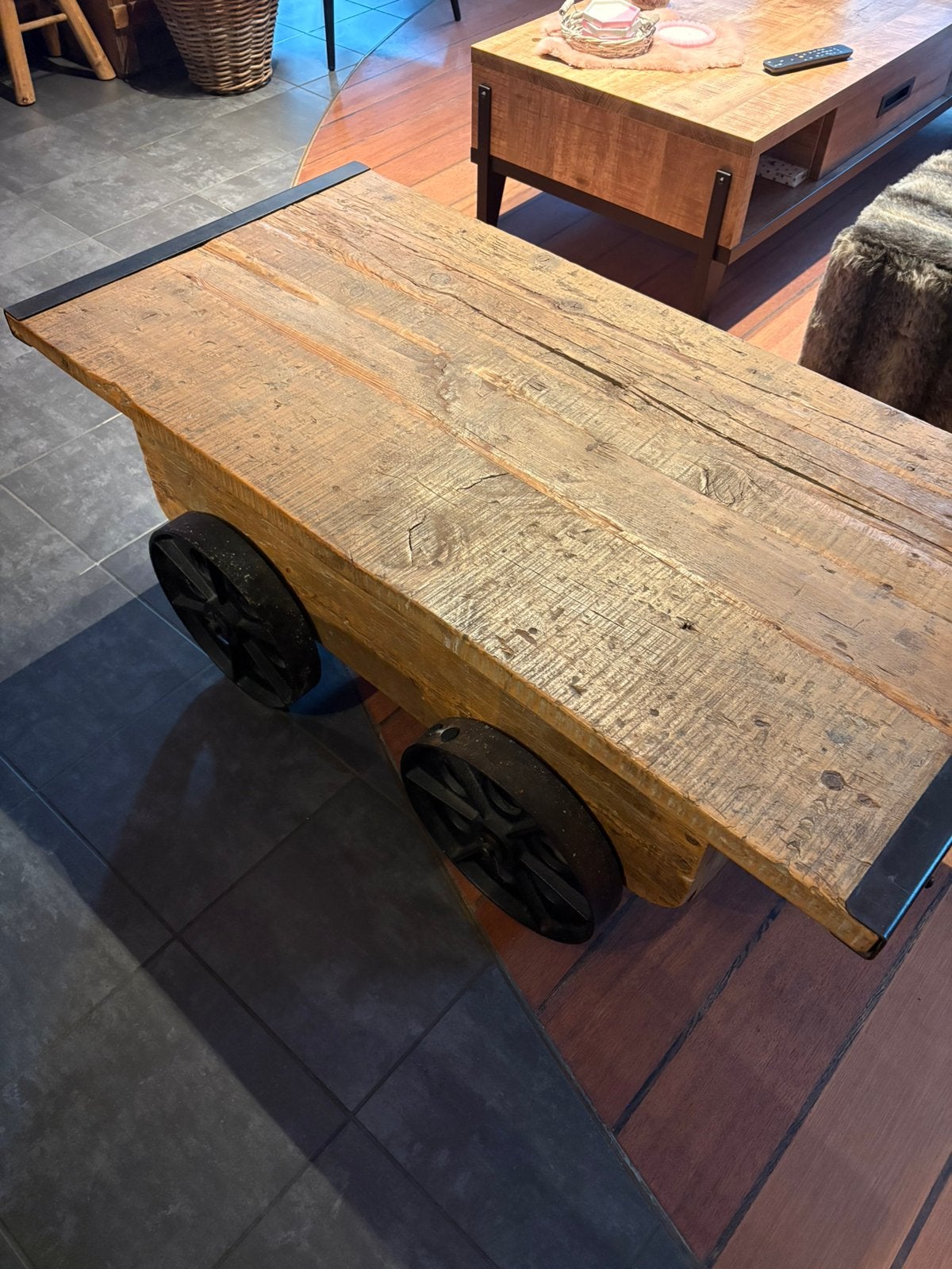 Table basse rurale/industrielle, Maison & Meubles, Tables | Tables de salon, Utilisé, Enlèvement