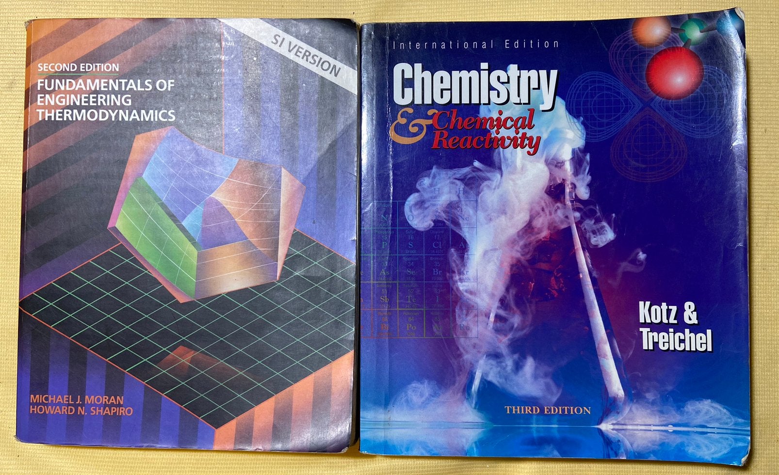 Chemistry& chemical reactivity / engineering thermodynamics, Enlèvement, Comme neuf